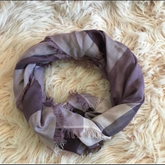 Coach Windowpane Challis Scarf Wrap Jasmine Purple - Picture 5 of 5